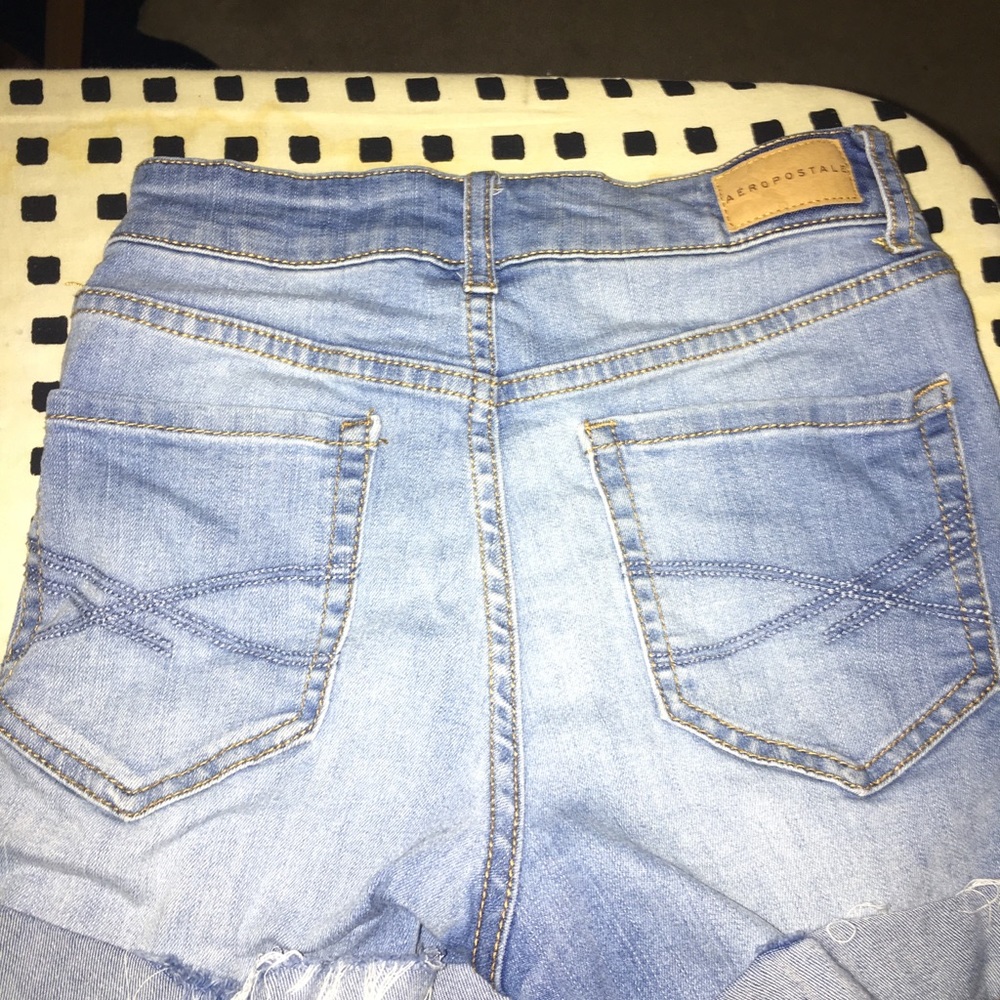 aeropastel jean shorts